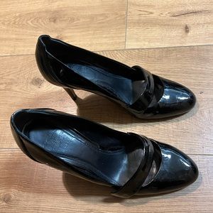 Burberry - Black Patent Logo Strap Heels Sz 6